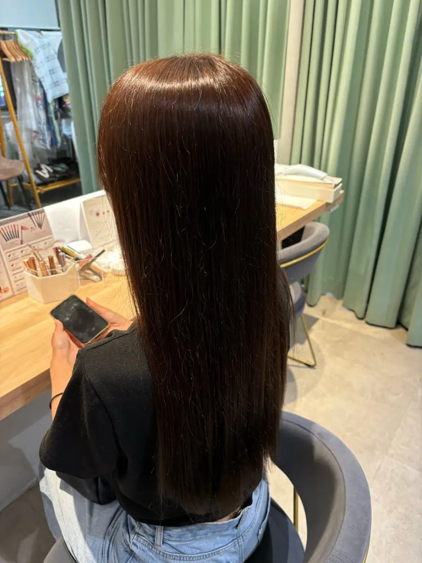 ロング カラー ブラウンカラー ナチュラルブラウン カット ヘアカラー りあの🎀 /暖色カラー🍒のヘアスタイル