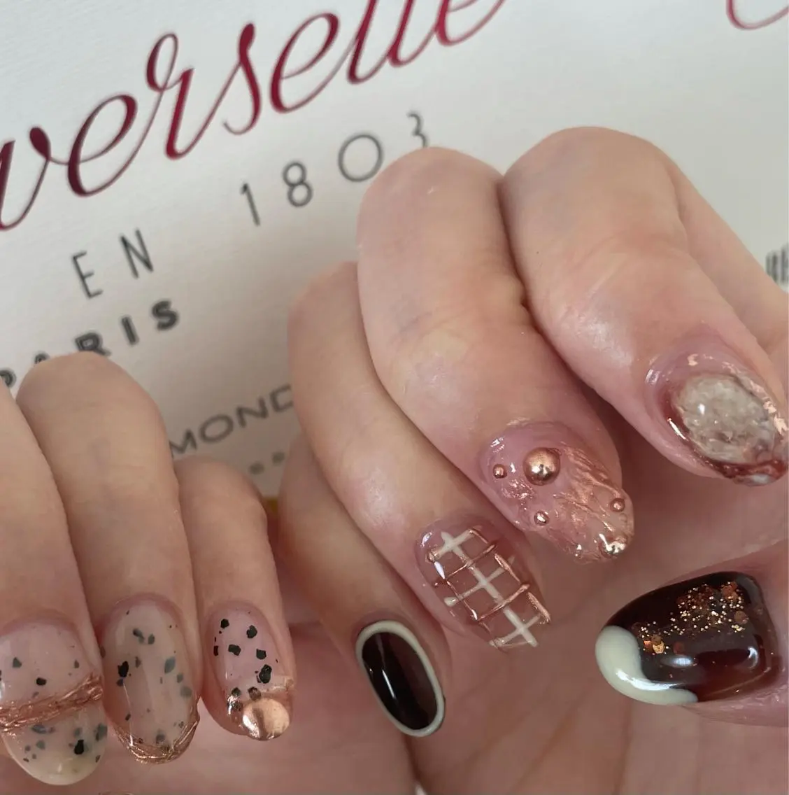 ネイル ハンドネイル lore. nailのネイルデザイン
