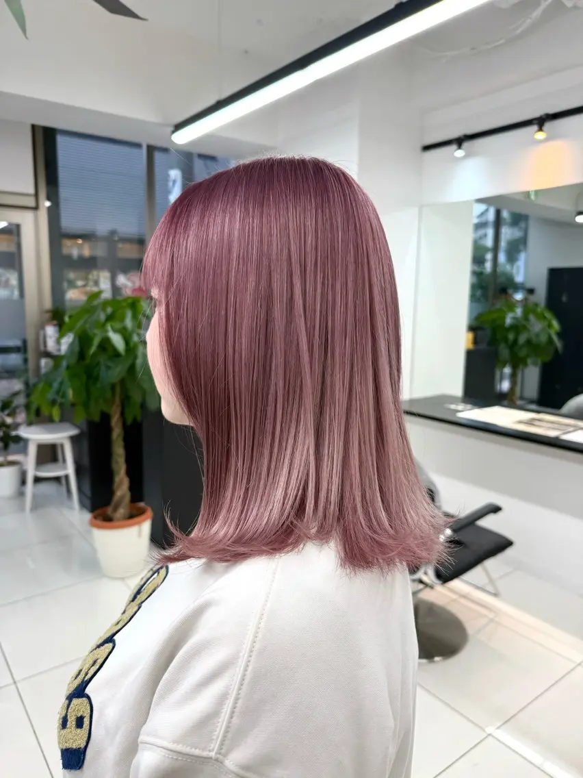 ミディアム カラー パーマ カット ヘアカラー トリートメント 🍀お悩み改善憧れの 美髪　小林風雅のヘアスタイル
