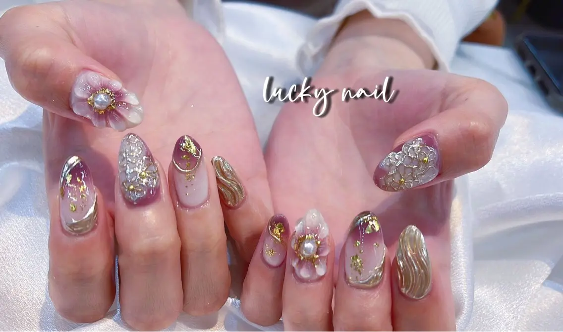 ネイル チークネイル 長さ出し ジェルネイル マグネットネイル 持ち込み Lucky nail  小林和希のネイルデザイン