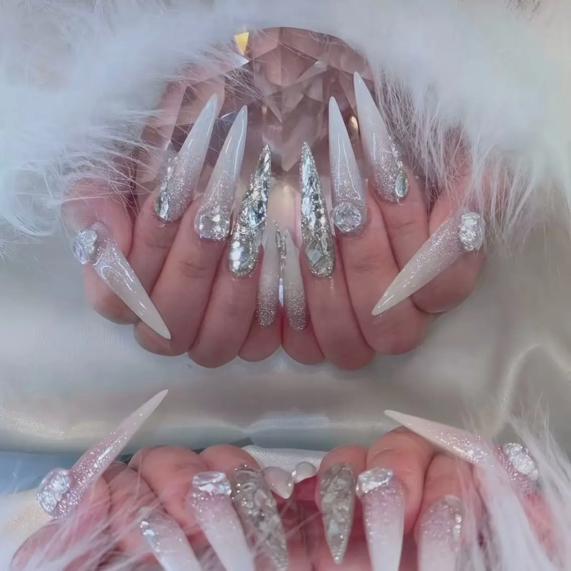 ネイル ハンドネイル Luna Gladeのネイルデザイン
