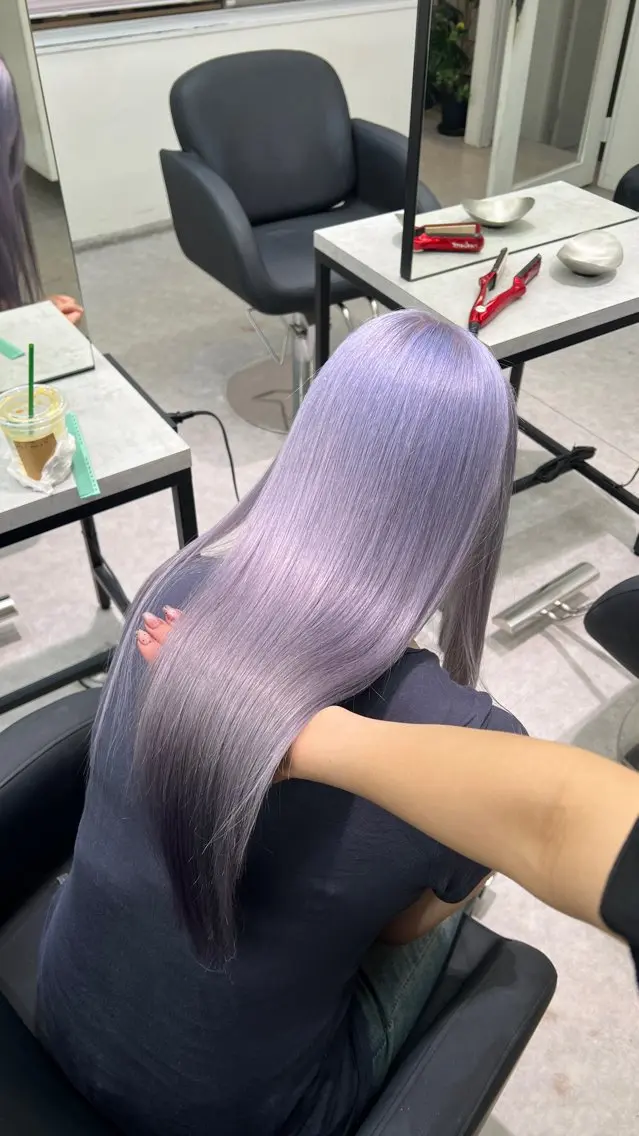 ロング カラー ブリーチ ケアブリーチ ハイトーンカラー ラベンダーカラー ヘアカラー 渋谷ハイトーン/ エクステ/さきののヘアスタイル