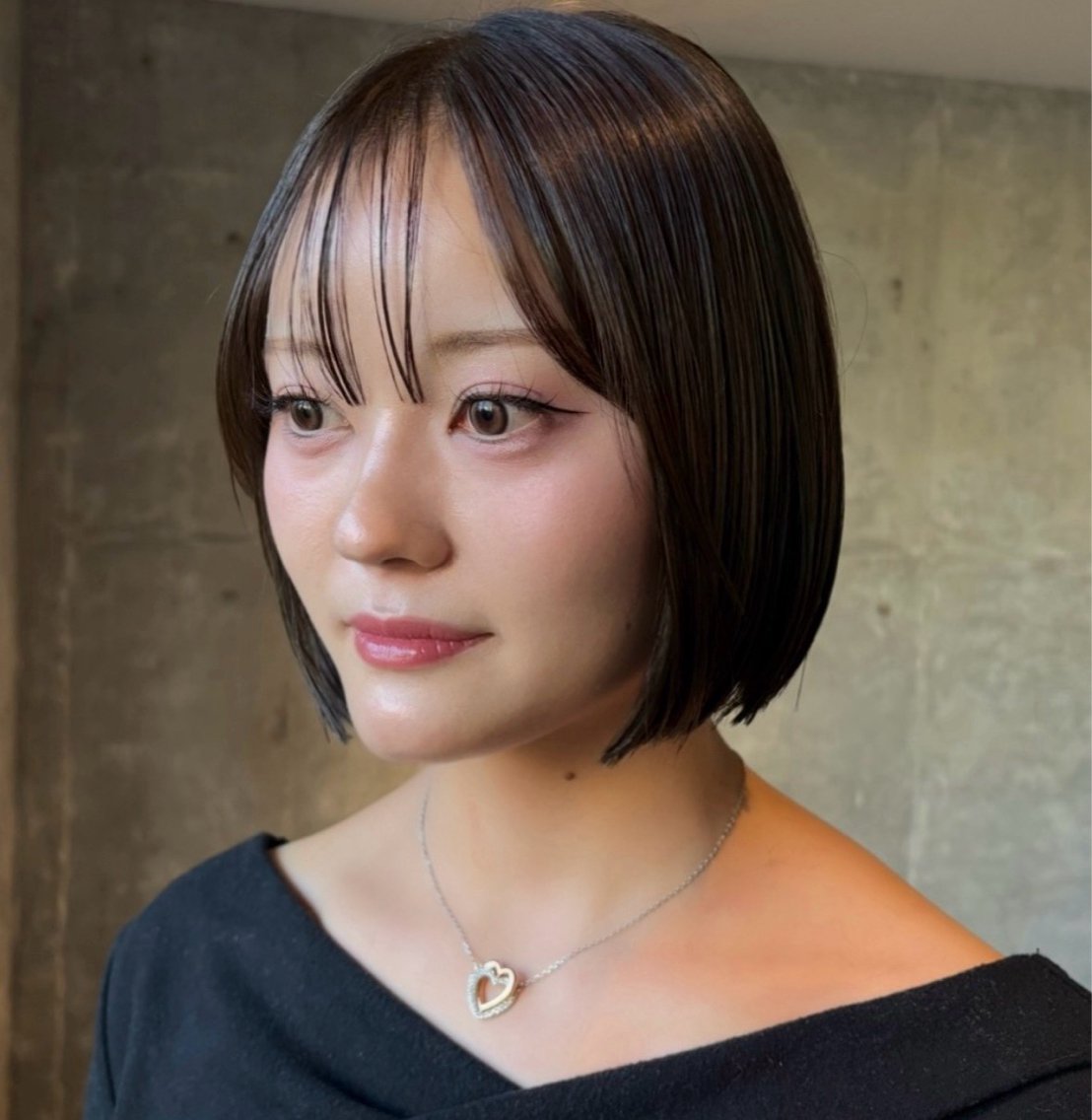 ショート ヘアカラー 縮毛矯正 トリートメント Cocona🦤 ハイトーン/レイヤーのヘアスタイル