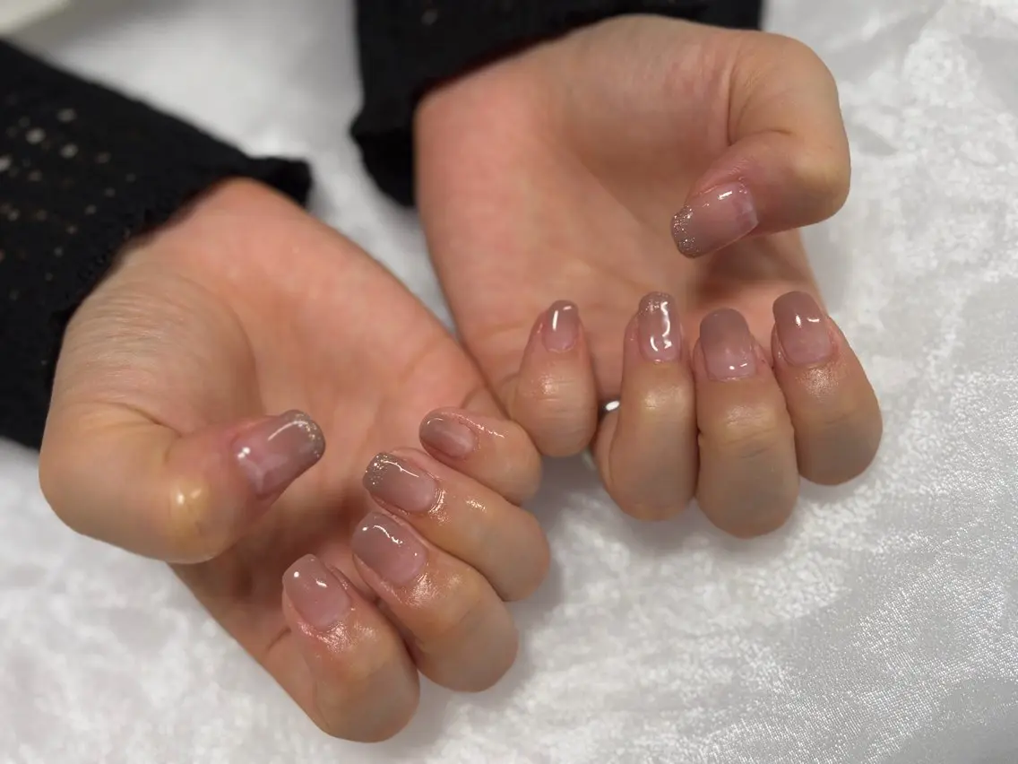 ネイル ジェルネイル グラデーション ピンク ピンクベージュ nailsalon oluoluのネイルデザイン
