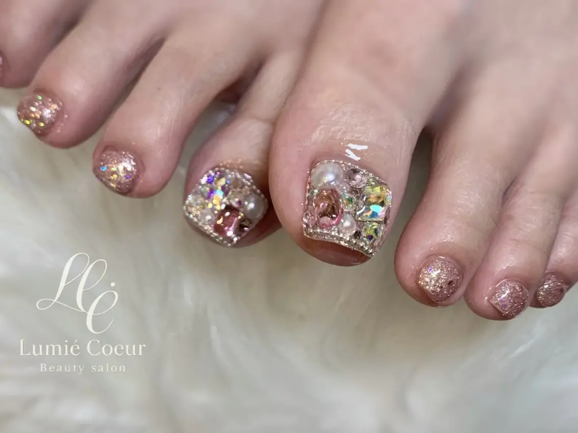 ネイル フットネイル LumiéCoeur Nanaeのネイルデザイン