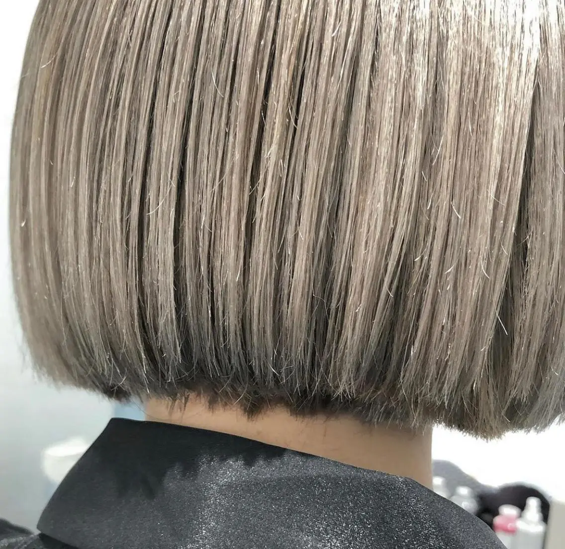 ミディアム カラー ブリーチ ヘアカラー ブリーチなしWカラー ／レイヤー🎀マリノのヘアスタイル