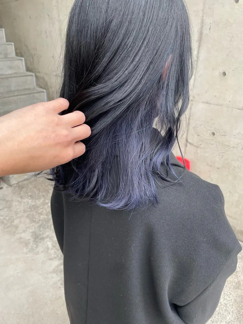ミディアム カラー 日高 香織のヘアスタイル