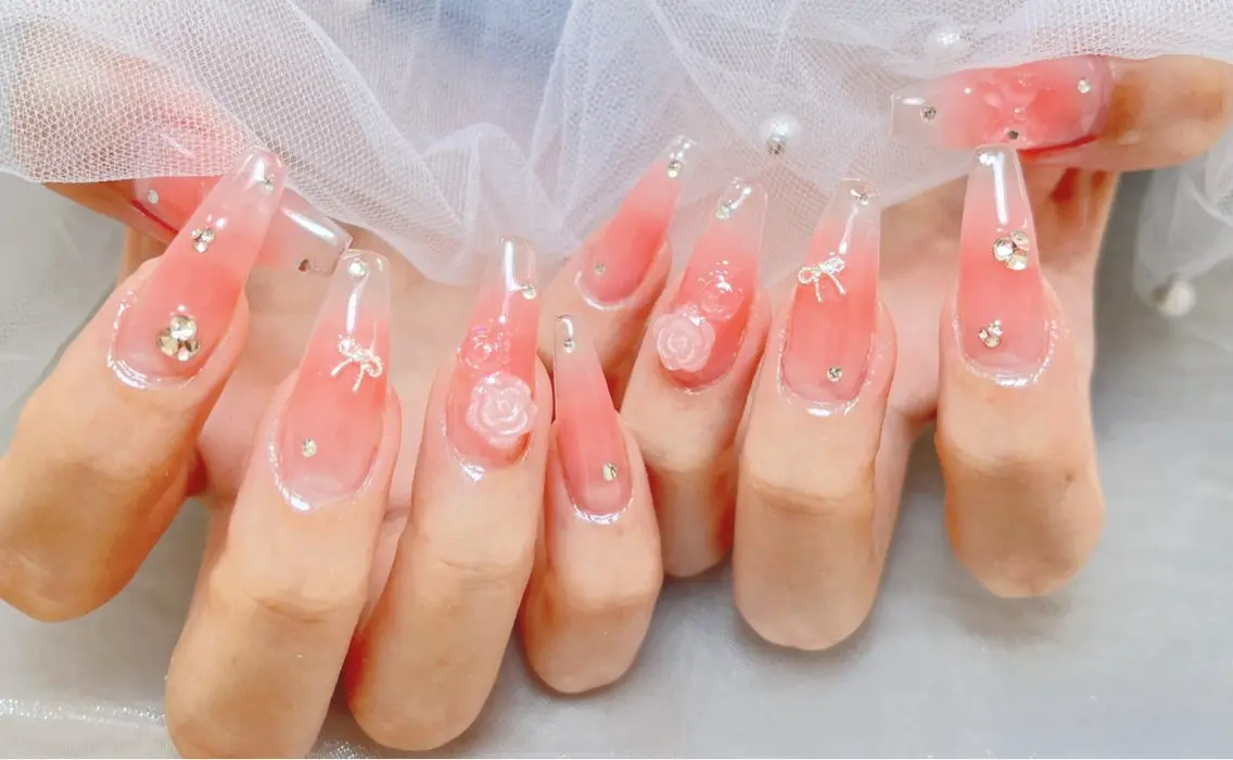 ネイル オーロラネイル チークネイル フットネイル フレンチネイル ジェルネイル NEW NAIL💞 yukiのネイルデザイン