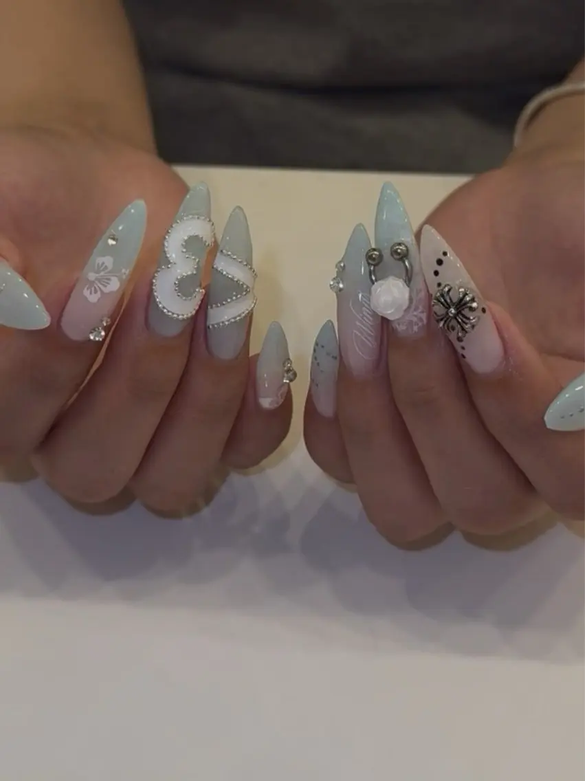 ネイル 韓国ネイル マグネットネイル 持ち込み ハンドネイル Mimi Nail_Royalのネイルデザイン