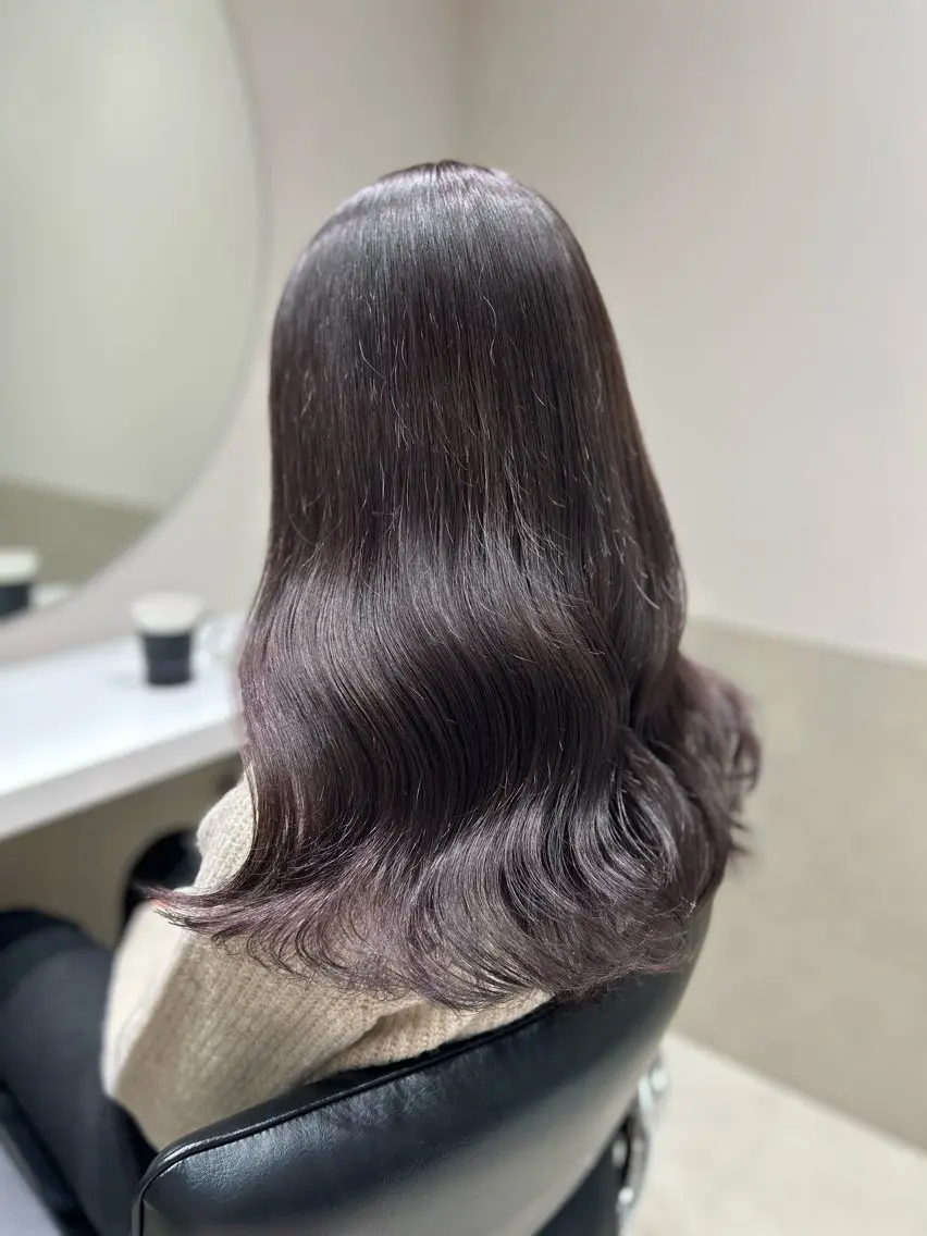 セミロング カラー ヘアアレンジ ヘアカラー トリートメント mai🍑暖色カラー /レイヤー💖のヘアスタイル