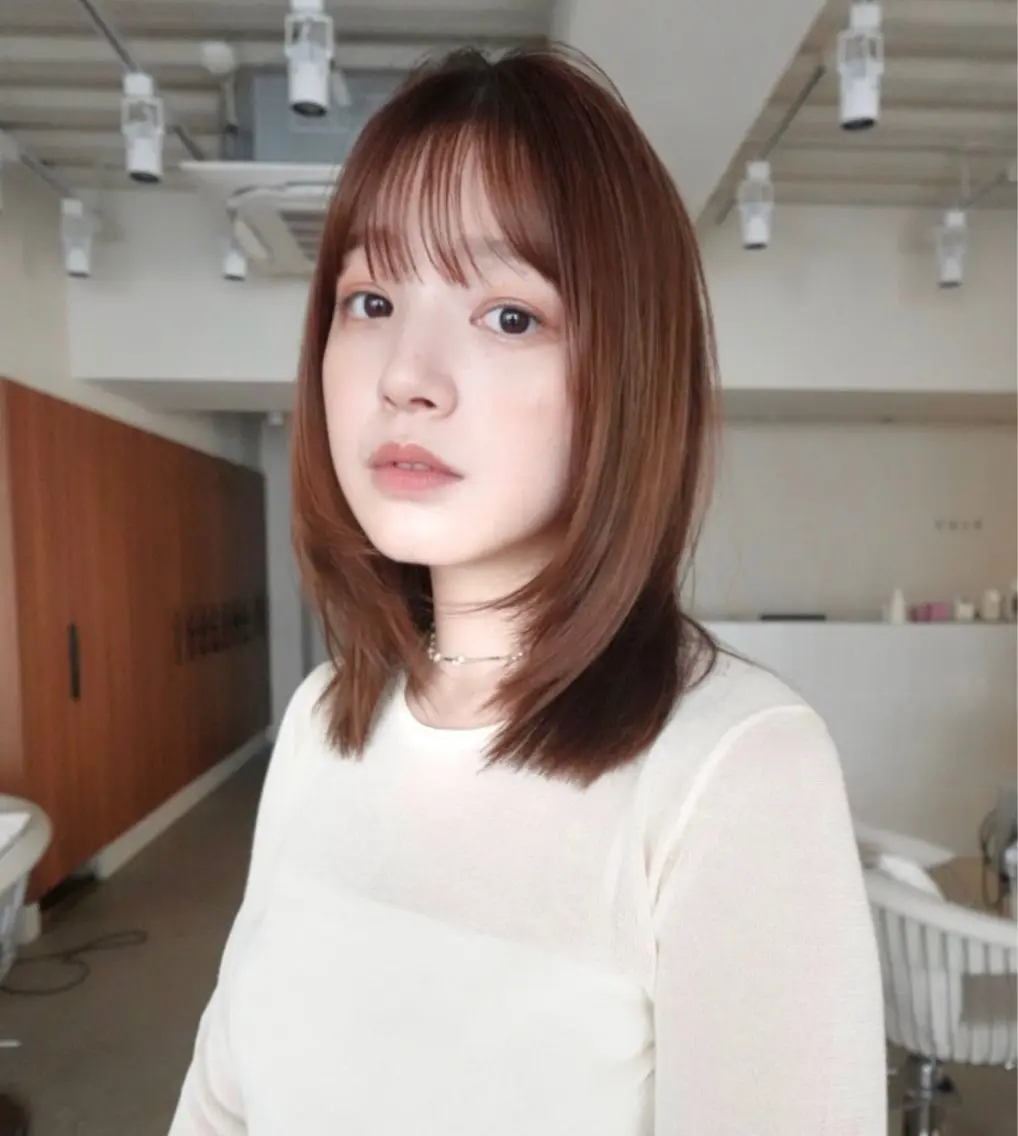 ミディアム 似合わせカット 吉田 愛美のヘアスタイル