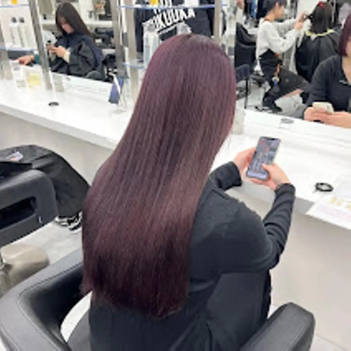カラー 🪞official THREE 横浜🎀のヘアスタイル