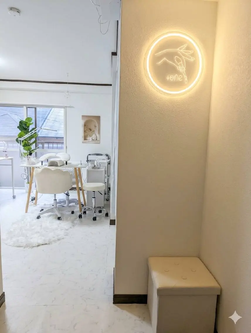 ネイル +one Nailのネイルデザイン