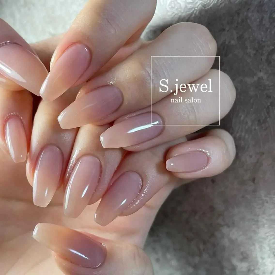 ネイル S. JEWELのネイルデザイン