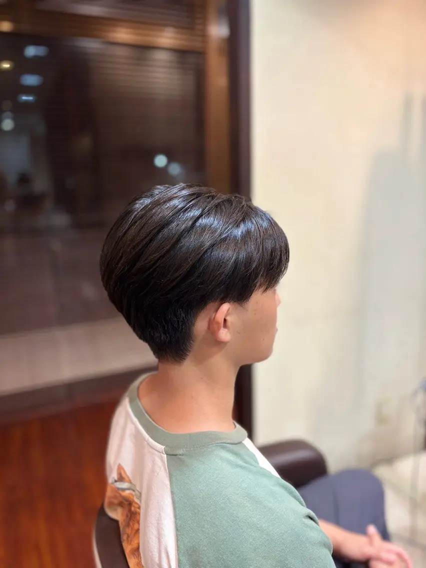 メンズ マッシュ ツーブロック カット 大和田 奈央のヘアスタイル