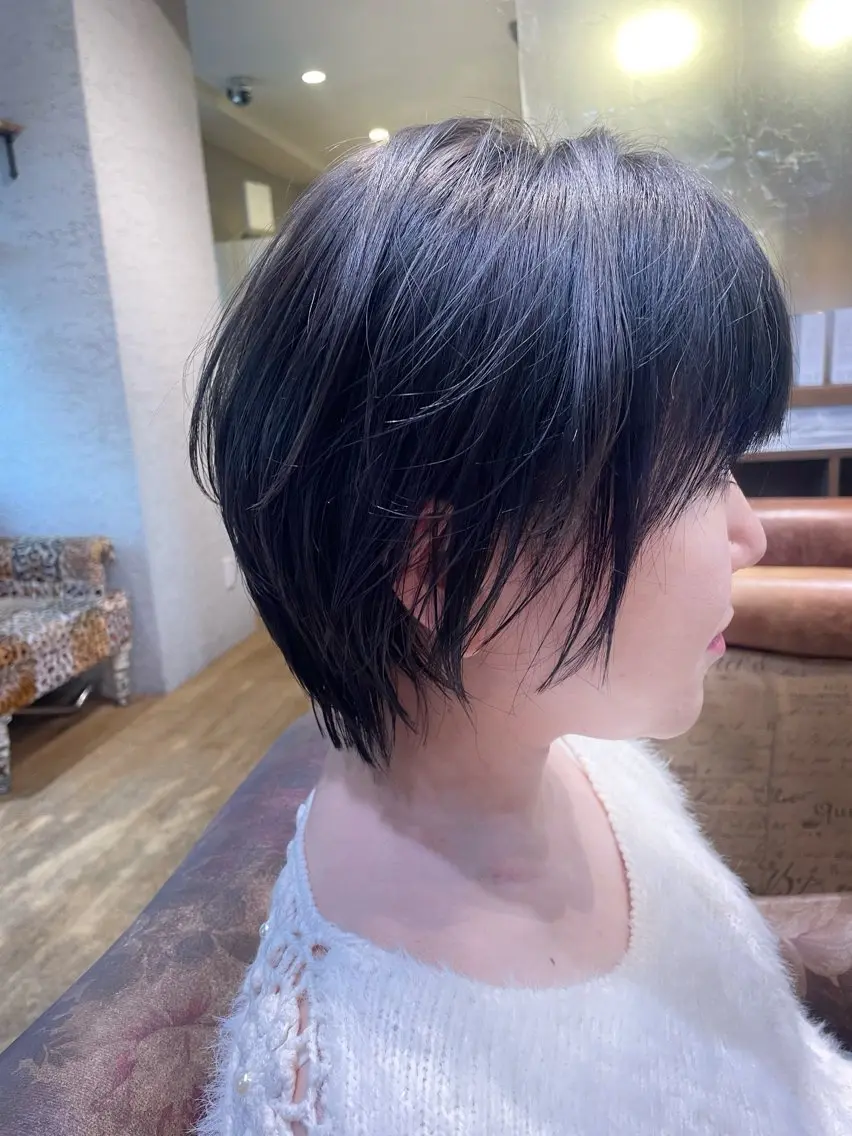 ショート カット ヘアカラー Attirer Kaiのヘアスタイル