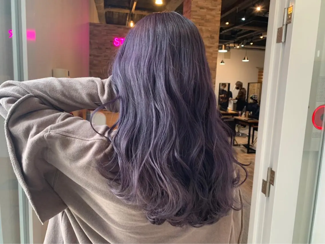 ロング カラー ヘアカラー&縮毛矯正 STAR☆RIVERのヘアスタイル