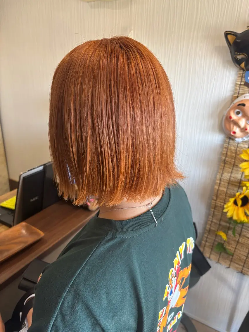 ショート カラー ブリーチ オレンジ カット ヘアカラー トリートメント niko hair アッキーのヘアスタイル