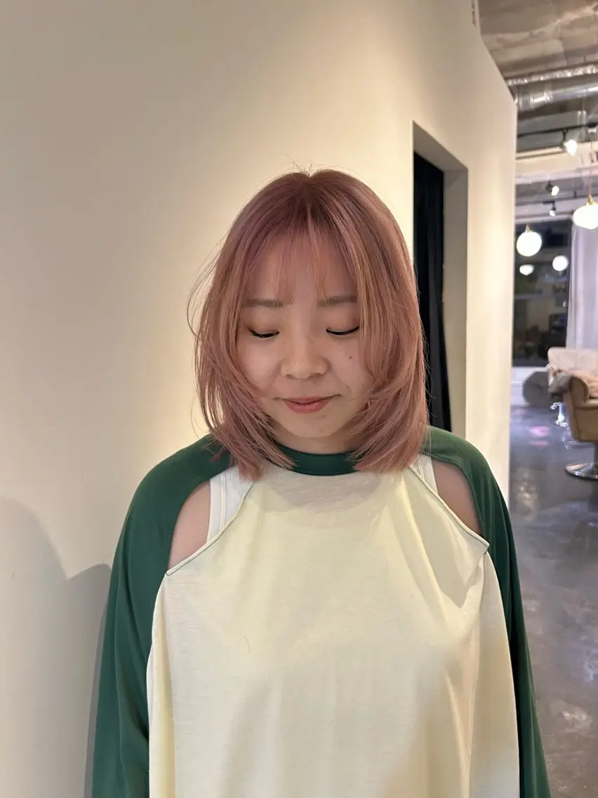 ミディアム カラー はな SPURのヘアスタイル