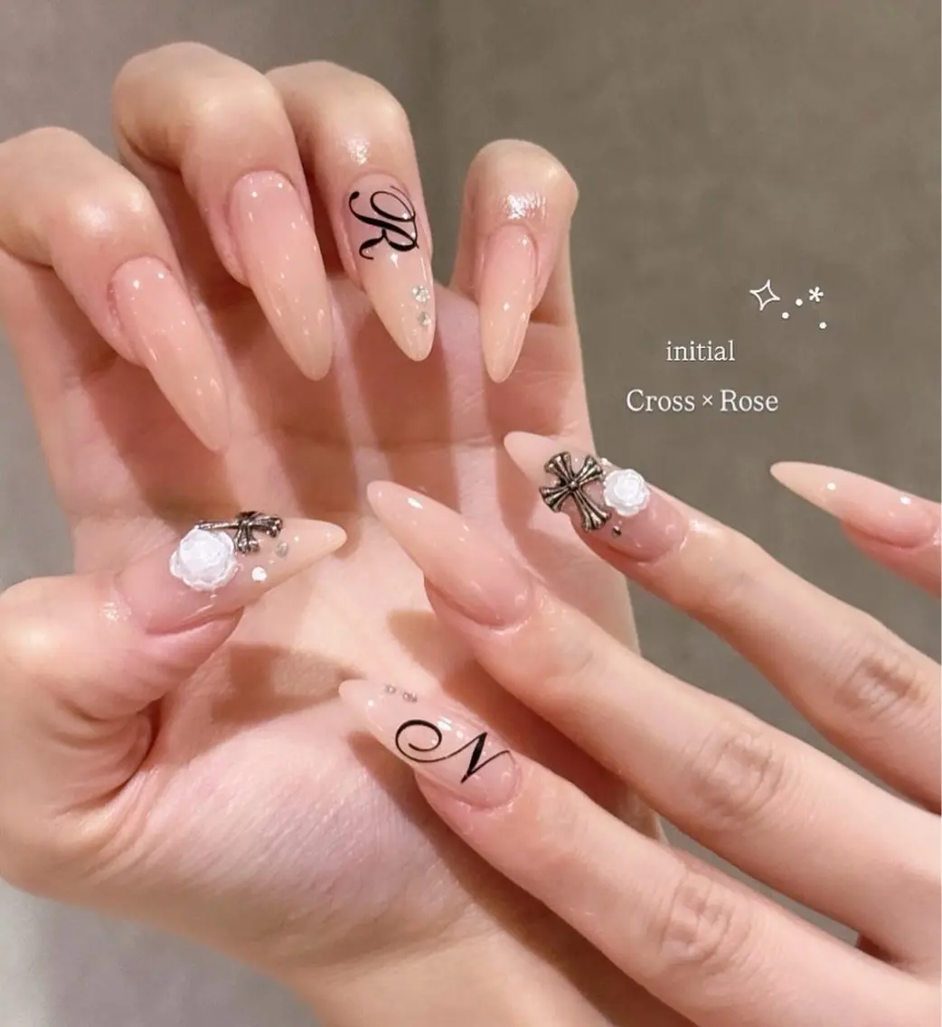 ネイル ハンドネイル Yuna NAILSのネイルデザイン