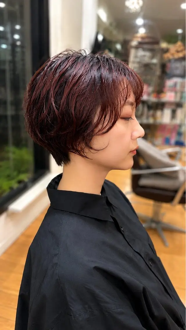 ショート カラー パーマ カット パーマ トリートメント レイヤー／パーマ ／るかのヘアスタイル