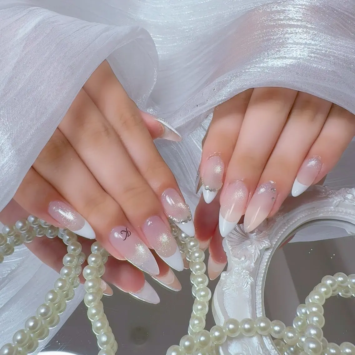 ネイル ハンドネイル nailsalon luluのネイルデザイン