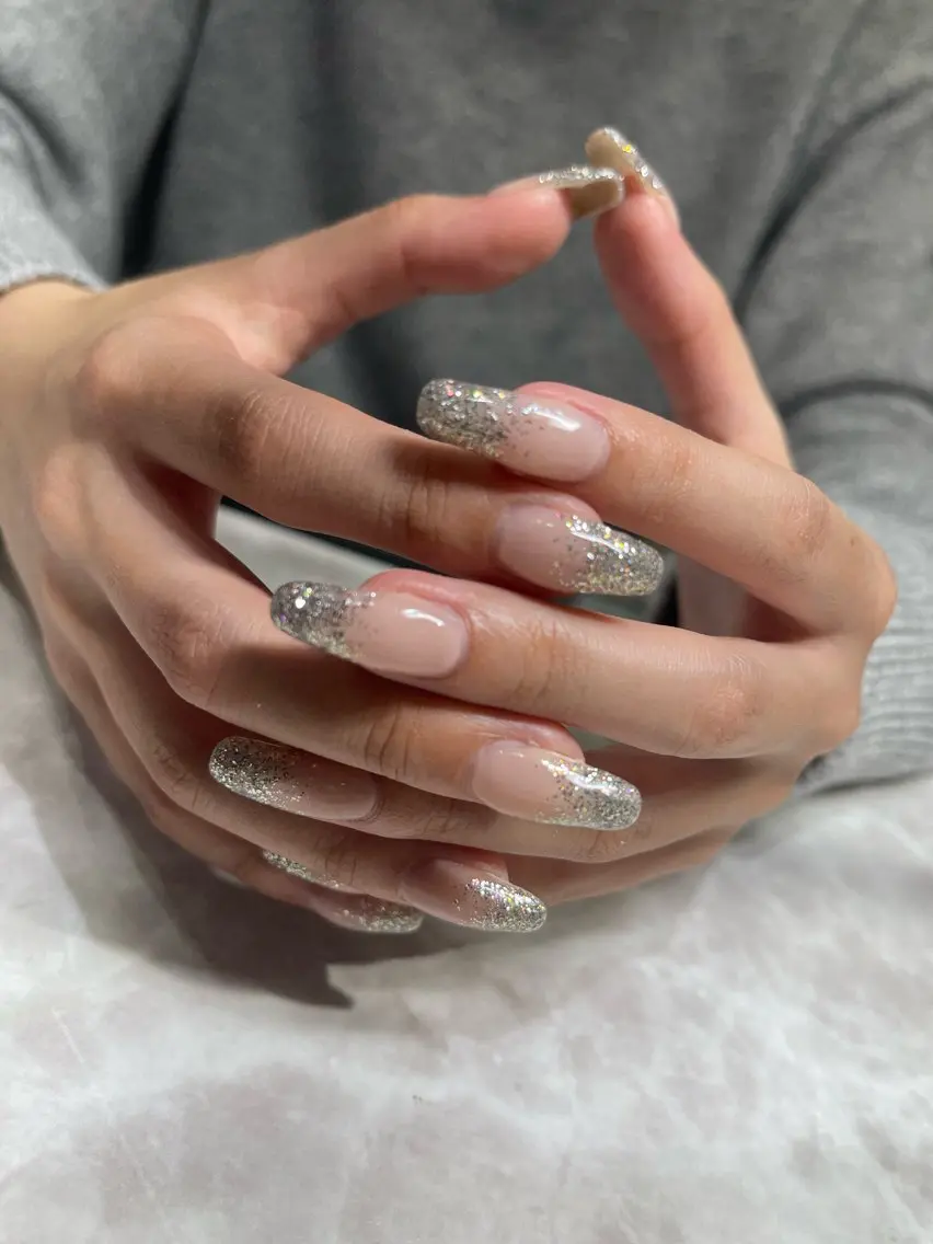 新規★【ラメグラ💅】(オフ込)の写真