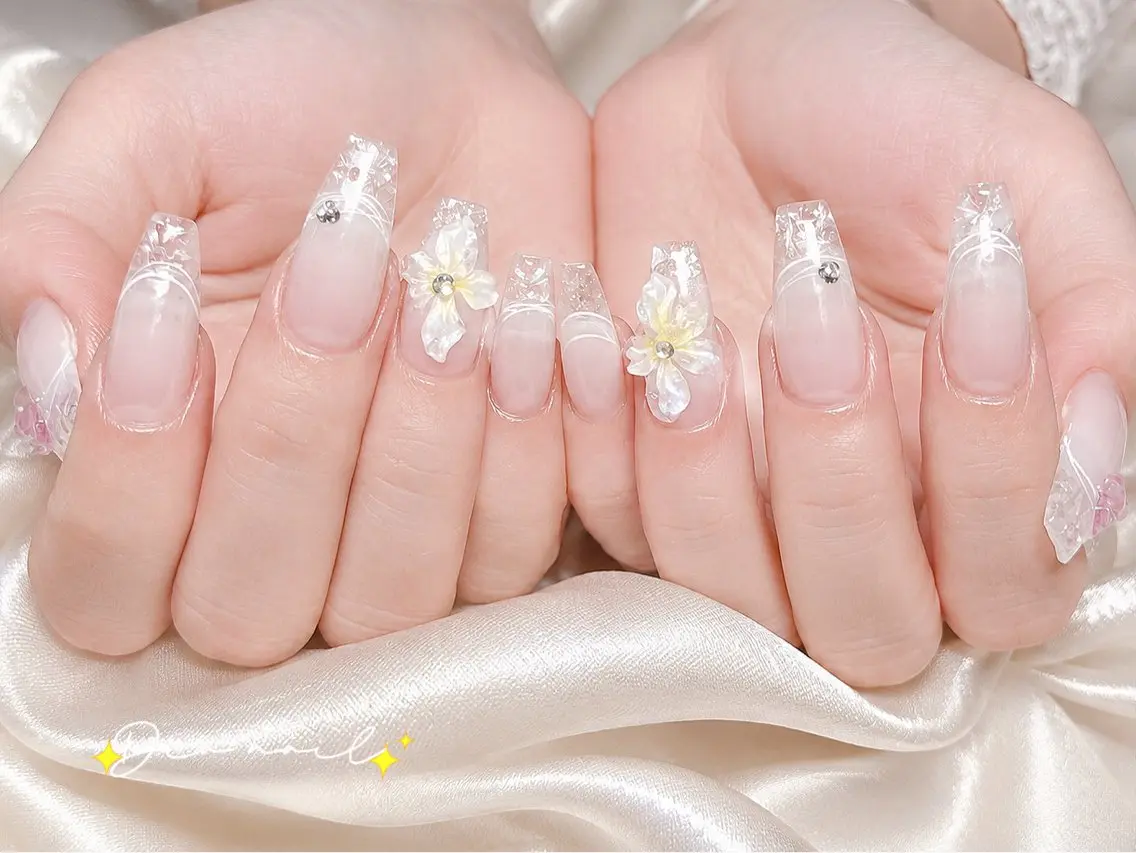 ネイル 韓国ネイル マグネットネイル ニュアンスネイル 夏ネイル ワンホンネイル ハンドネイル Di'a nail ネイルサロンのネイルデザイン