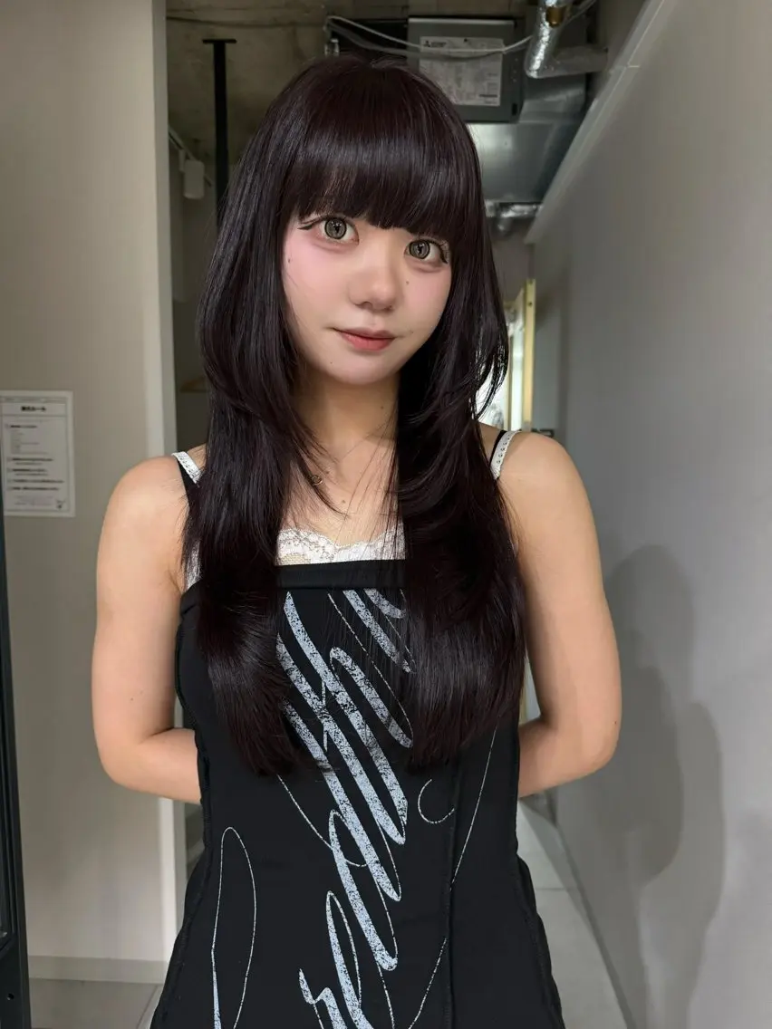 ロング ハッシュカット 韓国風ヘア レイヤーカット カット 縮毛矯正 TAIRA横浜ウルフ 🐺デザインカラーのヘアスタイル