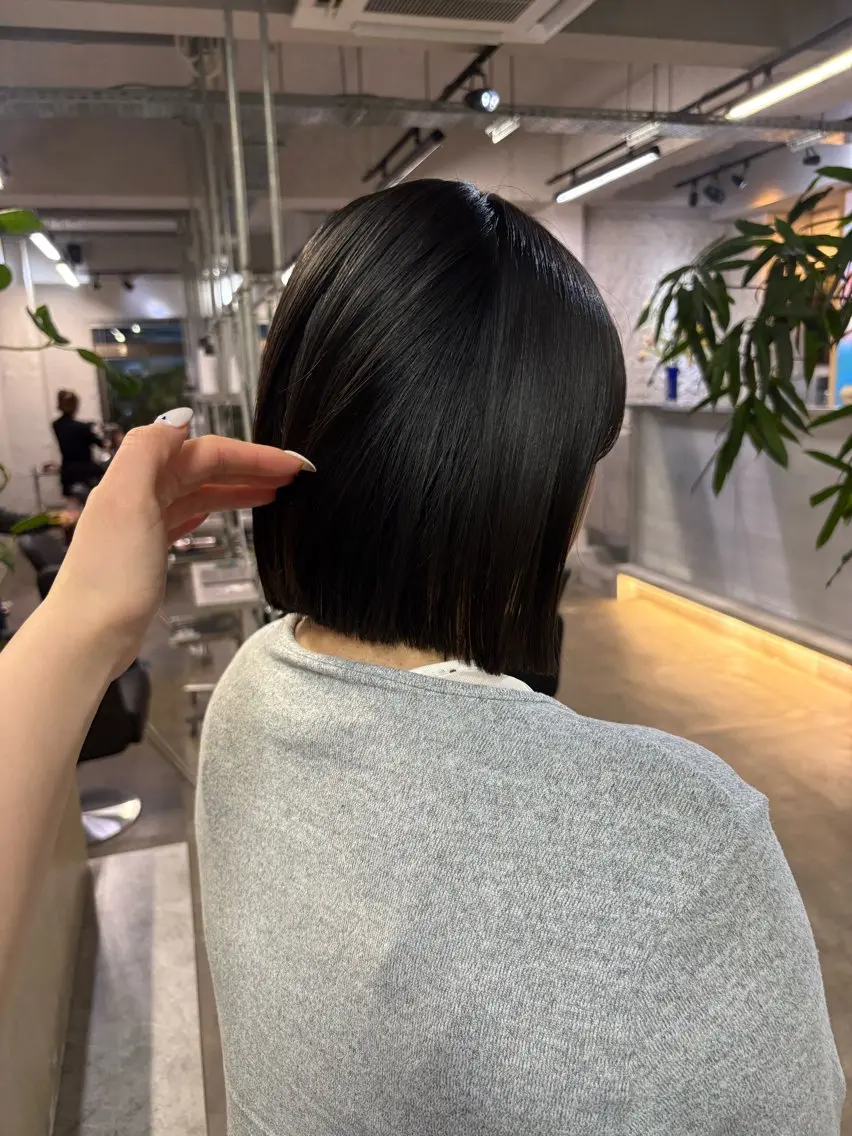 カラー カット ヘアカラー ハイトーン レイヤー🎀meiのヘアスタイル