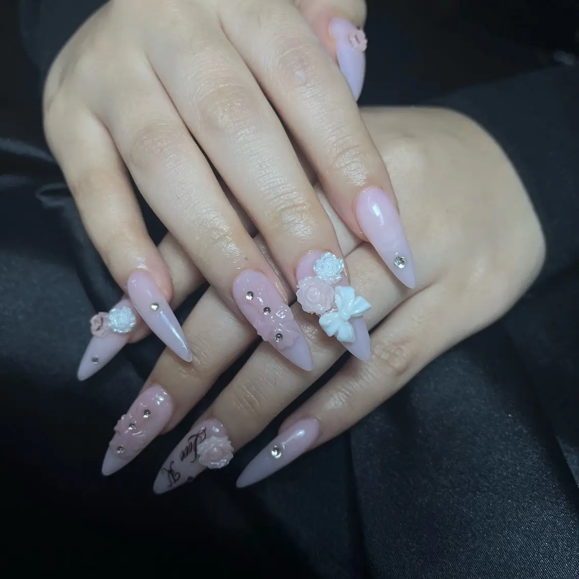 ネイル チークネイル 桜ネイル 長さ出し フットネイル ジェルネイル ハンドネイル Maika's nailのネイルデザイン
