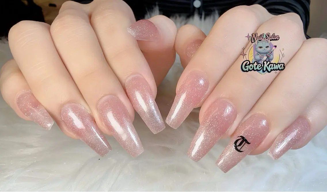 ネイル アートネイル 長さ出し キラキラネイル ピンク リボン ハンドネイル ハンドケア Gote Kawa nail salonのネイルデザイン