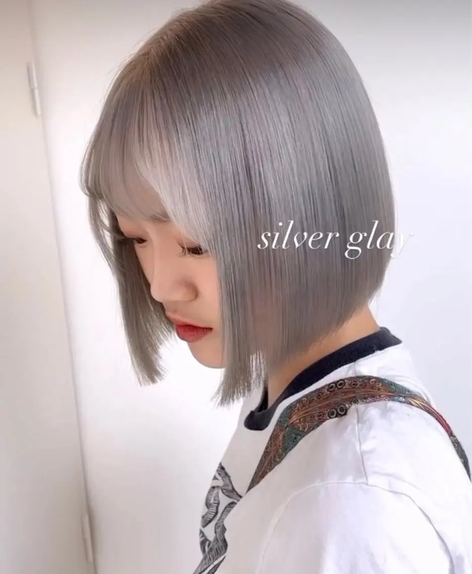 ショート karin🪩海外風 バタフライカットのヘアスタイル