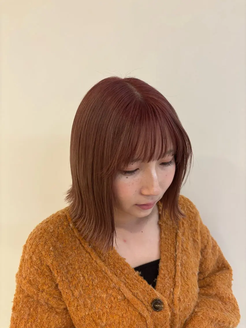 カラー ブリーチ 柏木 彩夏のヘアスタイル