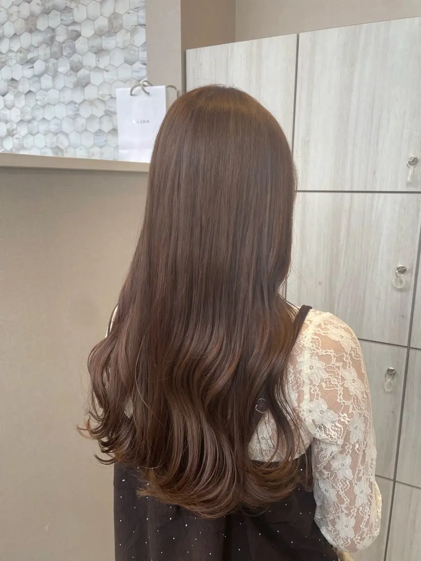 カラー ブリーチ 透明感カラー ヘアカラー ブリーチ/レイヤー Rinaのヘアスタイル
