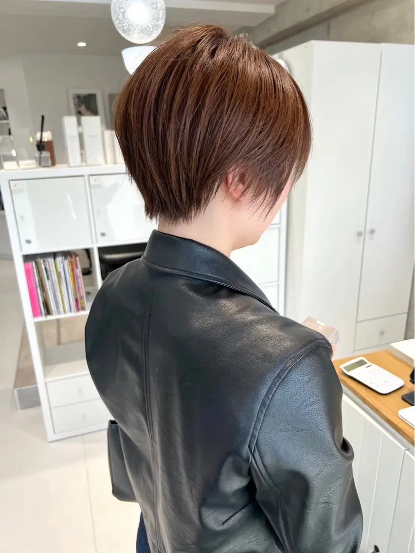 ショート 榎本 雪来のヘアスタイル