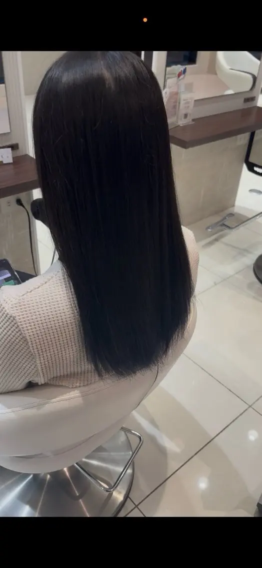 ロング カラー ブルーカラー グラデーションカラー earth 小松のヘアスタイル