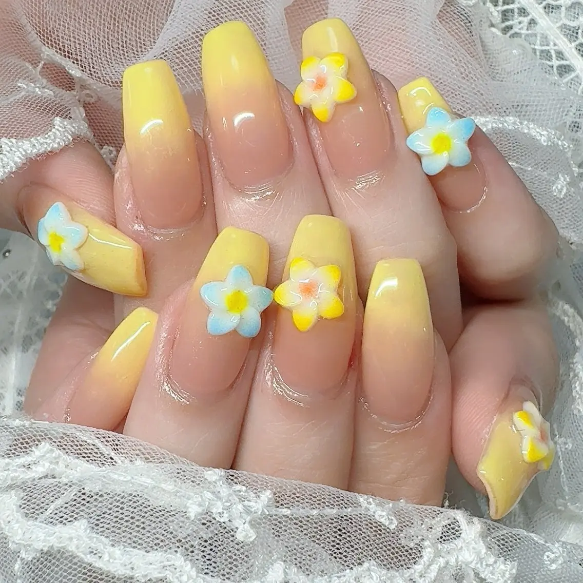 ネイル ハンドネイル フットネイル Best Nail NANA🤍のネイルデザイン