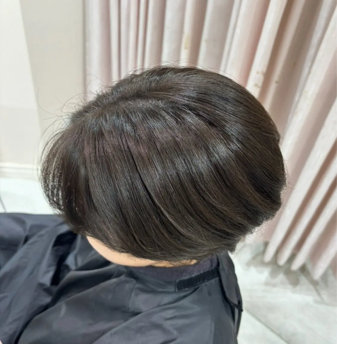 カラー ブリーチ 透明感カラー ダブルカラー グレージュ ブリーチなしカラー 間島 叶のヘアスタイル