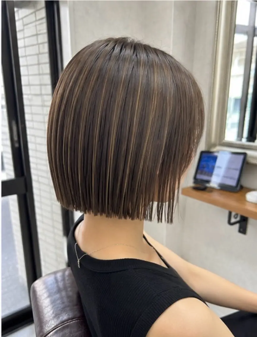 ショート カラー Lien 深井店のヘアスタイル