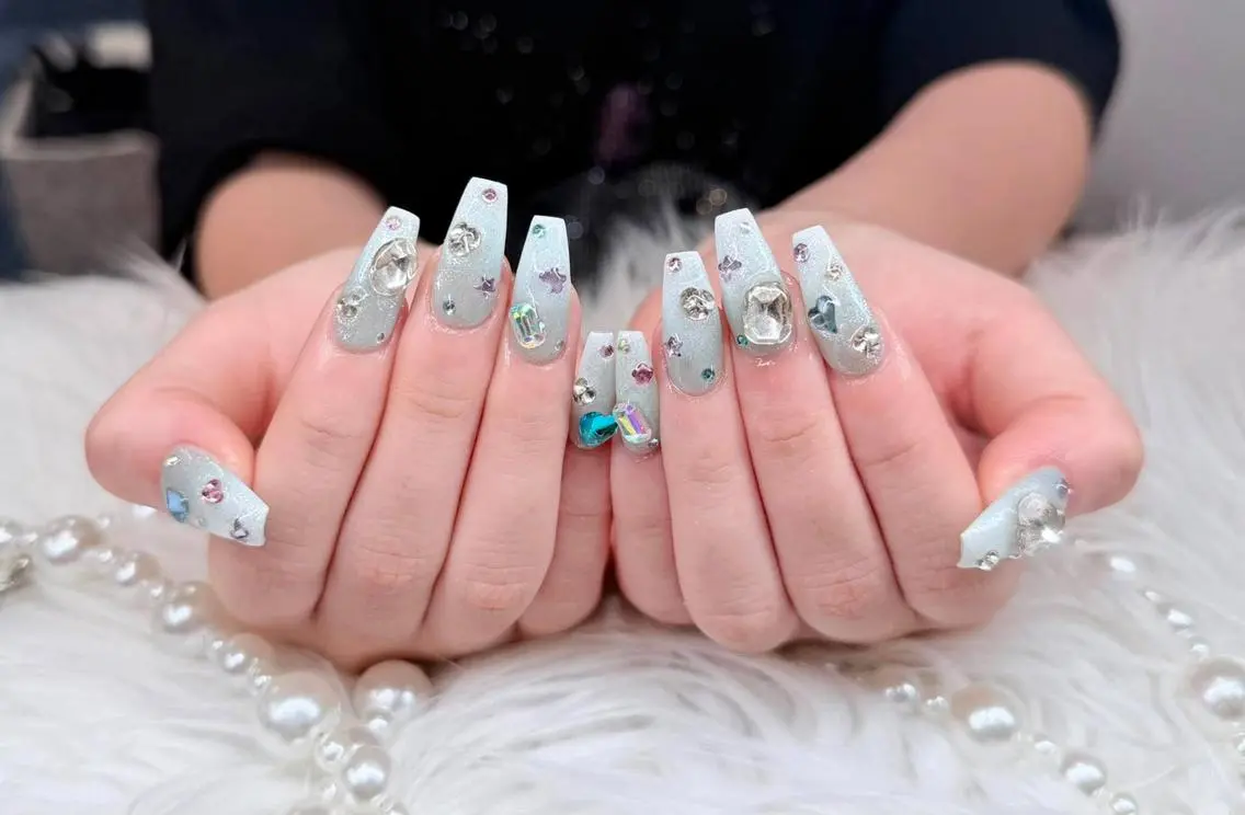 ネイル グラデーション 韓国ネイル ロングネイル 持ち込み シンプルネイル Melia Nail Nambaのネイルデザイン