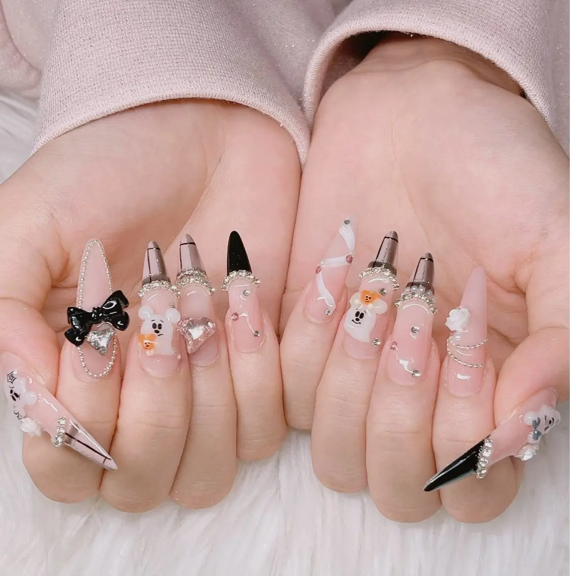 ネイル 長さ出し グラデーション 卒業式 キラキラネイル マグネットネイル ハンドネイル Lee Nailsのネイルデザイン