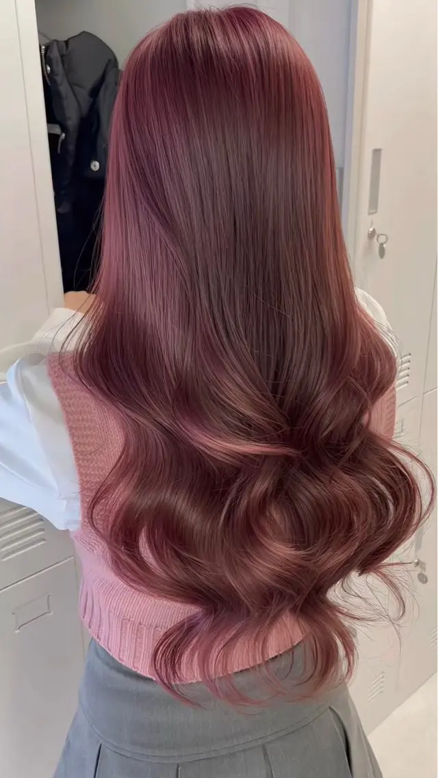 ロング モリシタ チョウのヘアスタイル
