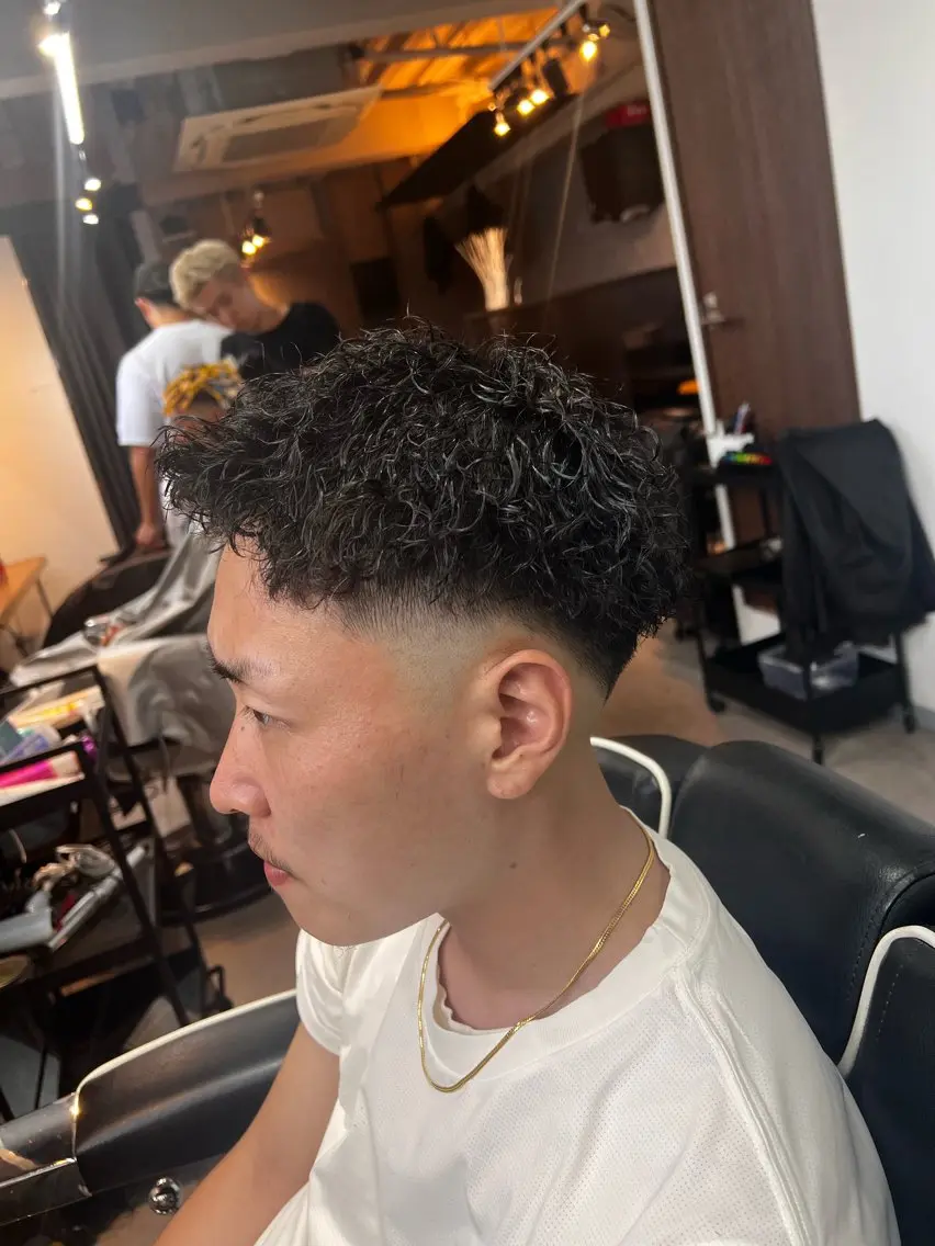 ショート カット パーマ メンズカット、パーマ 特化🔥🌊瀬川竜生のヘアスタイル