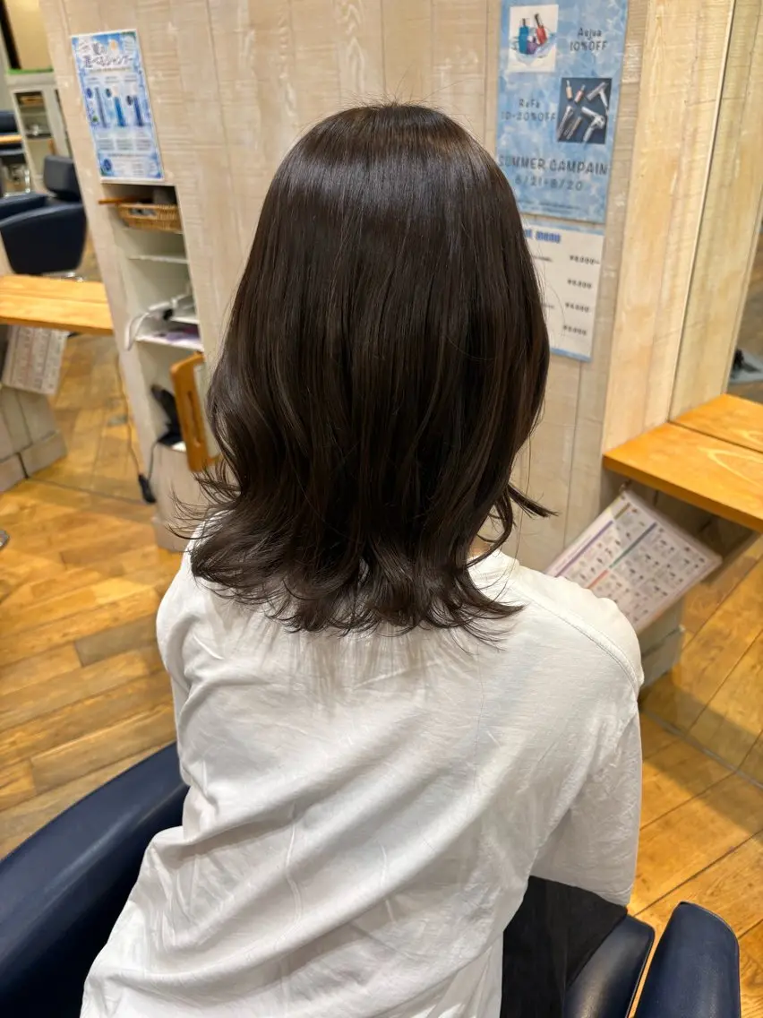 ミディアム カラー ブラウンカラー ヘアカラー 新屋 和花のヘアスタイル