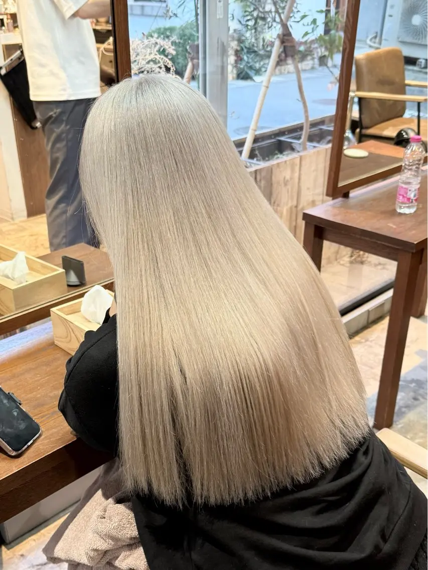 ❤️【ブリーチカラー×ケアトリートメント×カット】の写真