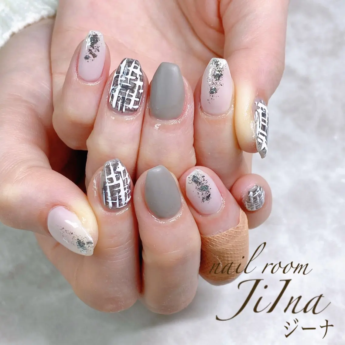 ネイル 持ち込み JiIna nailのネイルデザイン