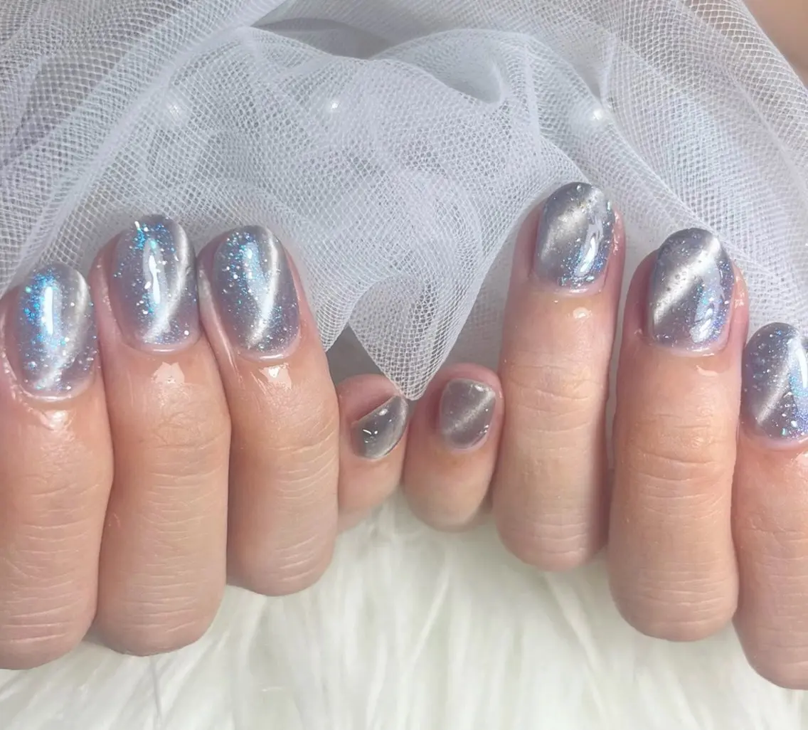 ネイル ハンドネイル フットネイル LAVISH sakiのネイルデザイン