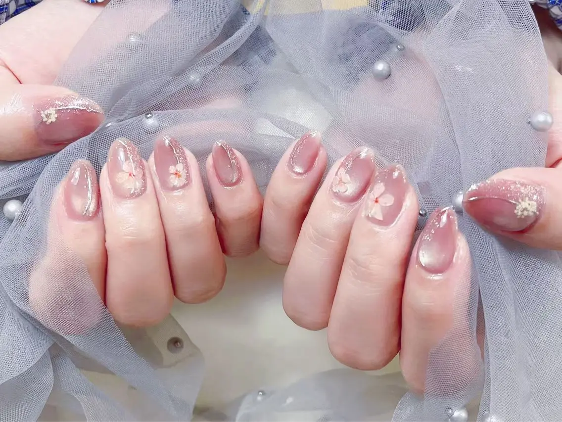 ネイル H3 NAIL エミのネイルデザイン
