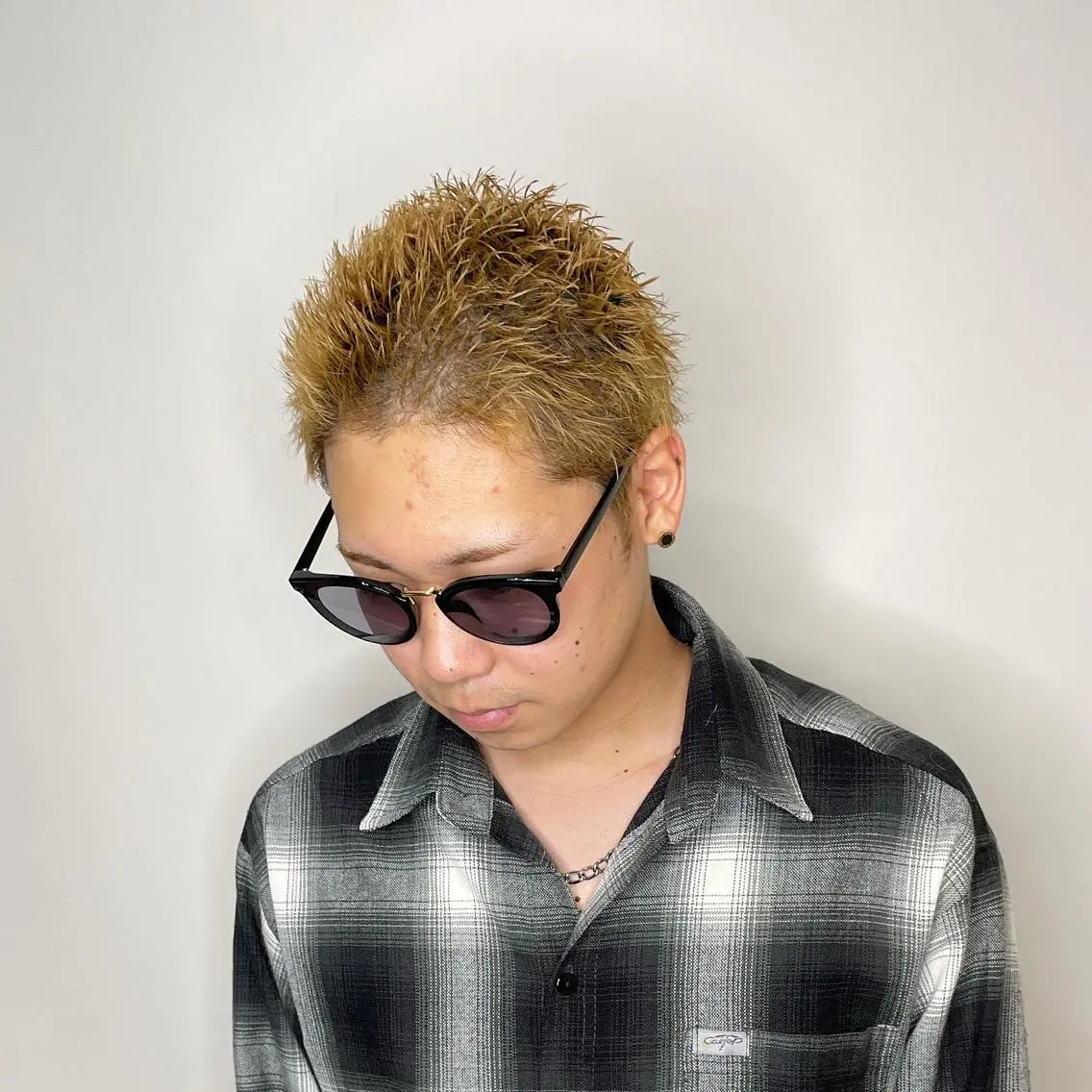 カラー メンズ スパイキーショート 渋谷/フェード/ 國分 翔のヘアスタイル